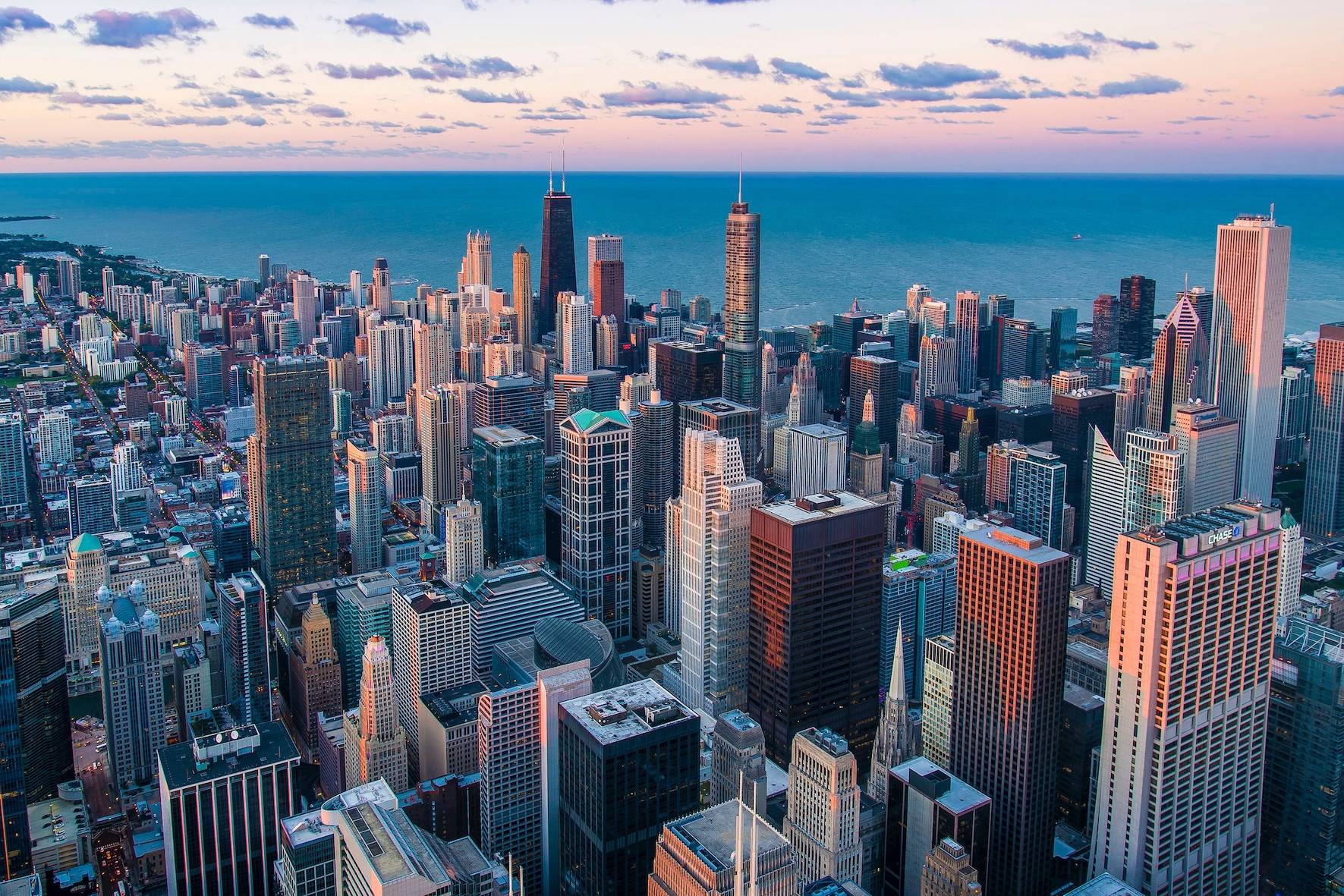 Skyline of a big city in the US
